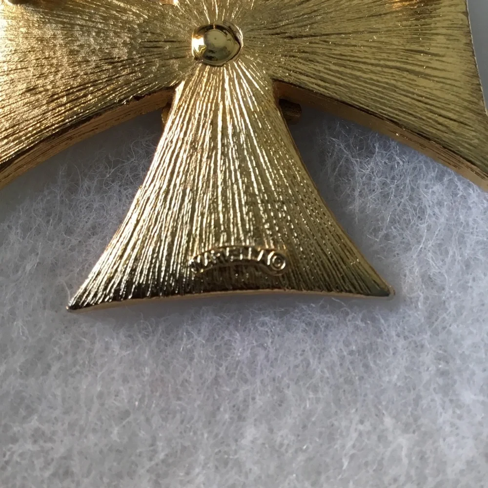 Marvella Gold Suede Maltese Cross Pin Pendant